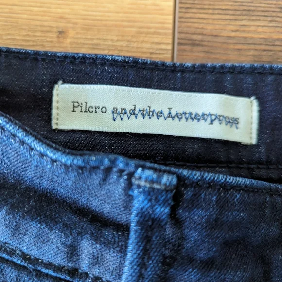 Pilcro and the Letterpress Dark Denim Cropped Flared Slim Jeans Size 29 - Picture 9 of 14